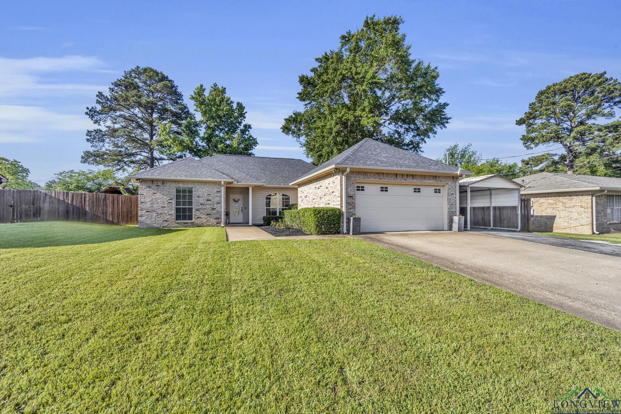 1708 Loring Ln, Longview, Texas image 3