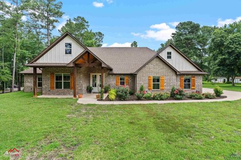 Homes For Sale - 434 King Ranch Road<br/> Kilgore, TX 75662