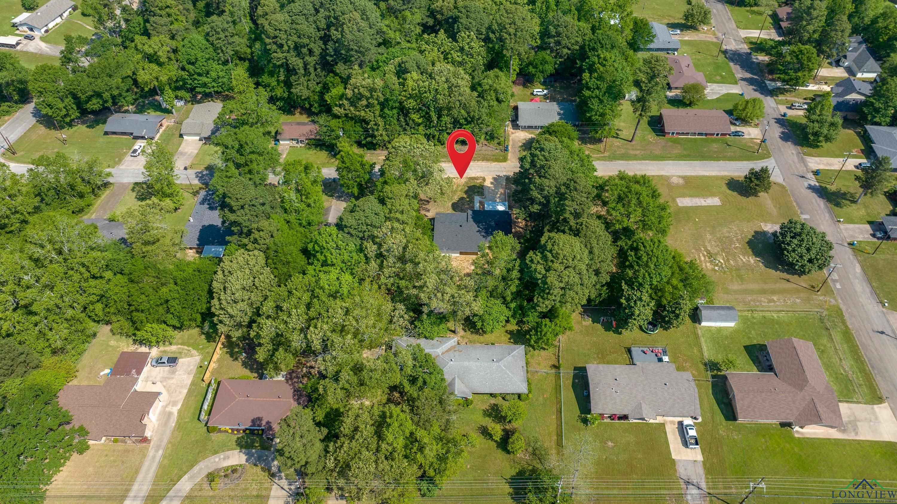 310 E Donna St, White Oak, Texas image 28