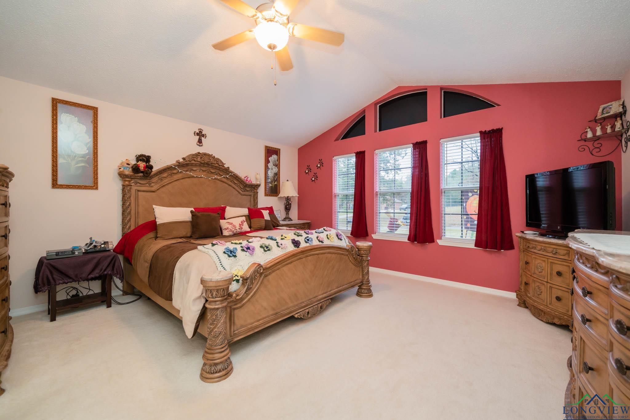 16877 Eagle Dr, Gladewater, Texas image 22