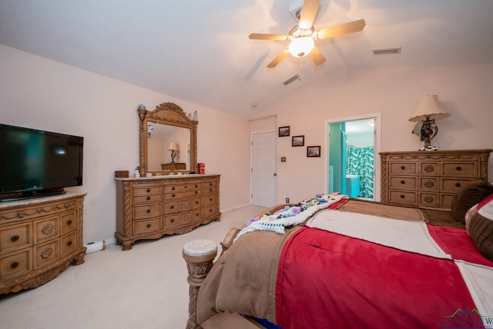 16877 Eagle Dr, Gladewater, Texas image 21