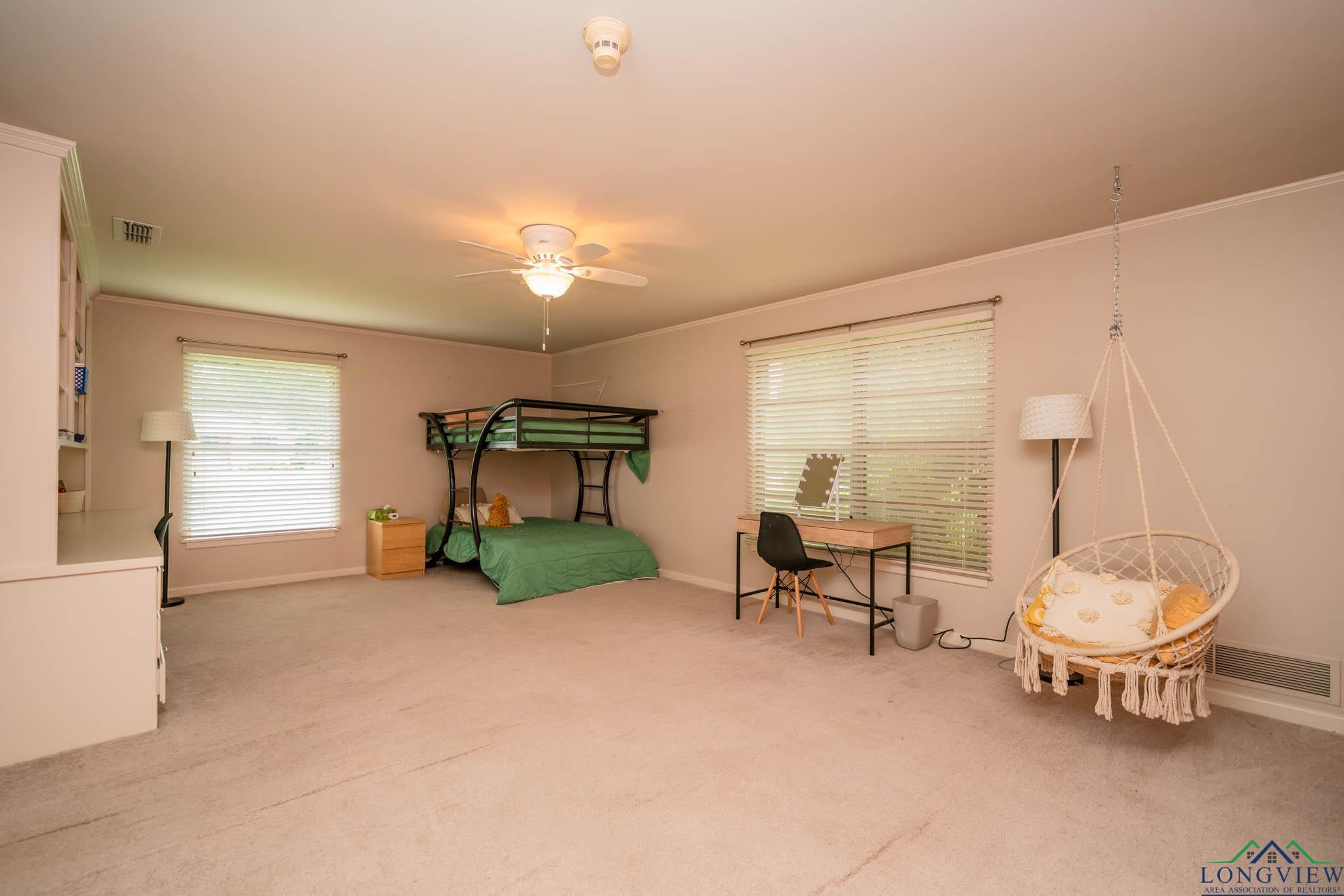 604 Woodcrest Ln, Longview, Texas image 37
