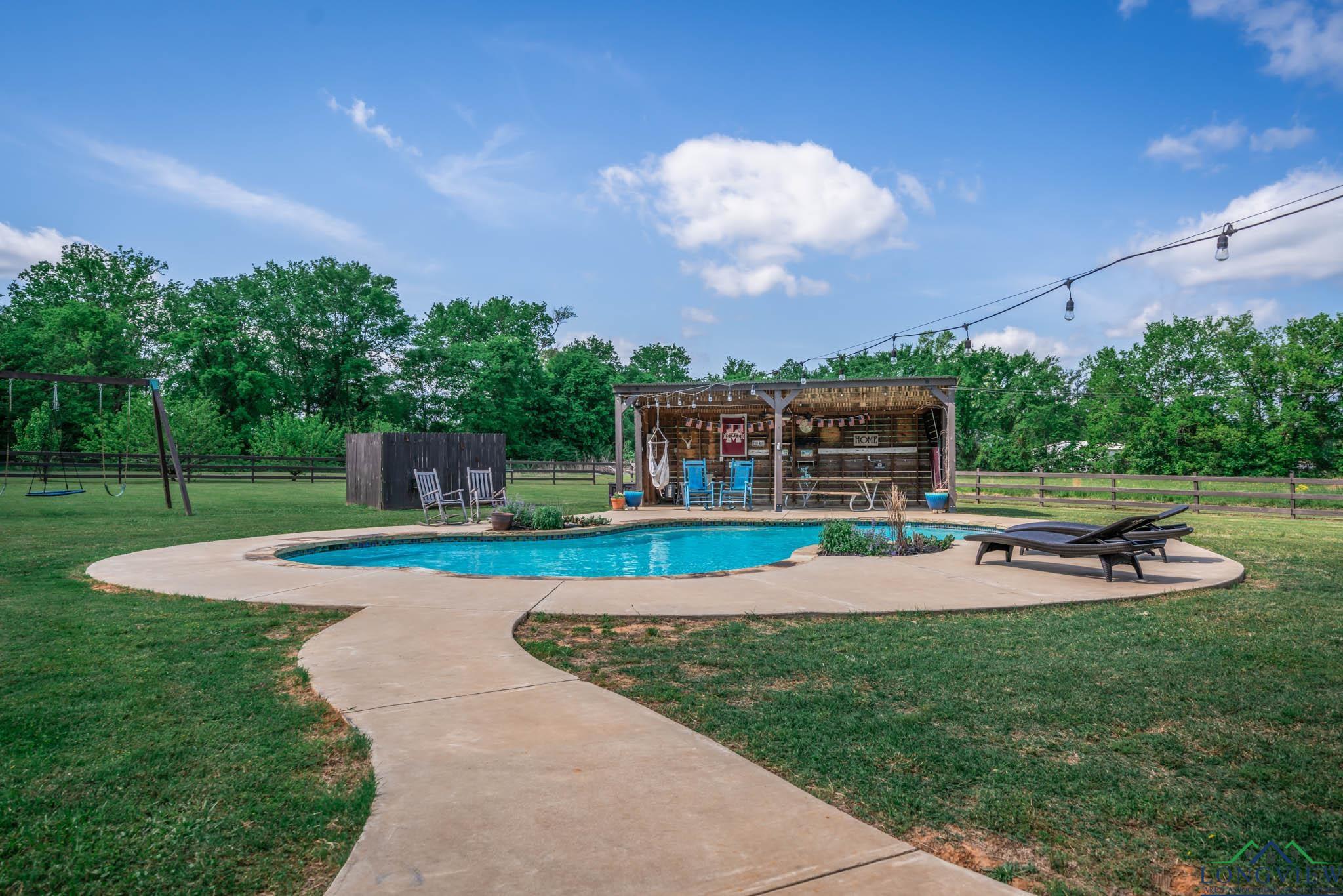14250 S Timberidge Lane, Winona, Texas image 37