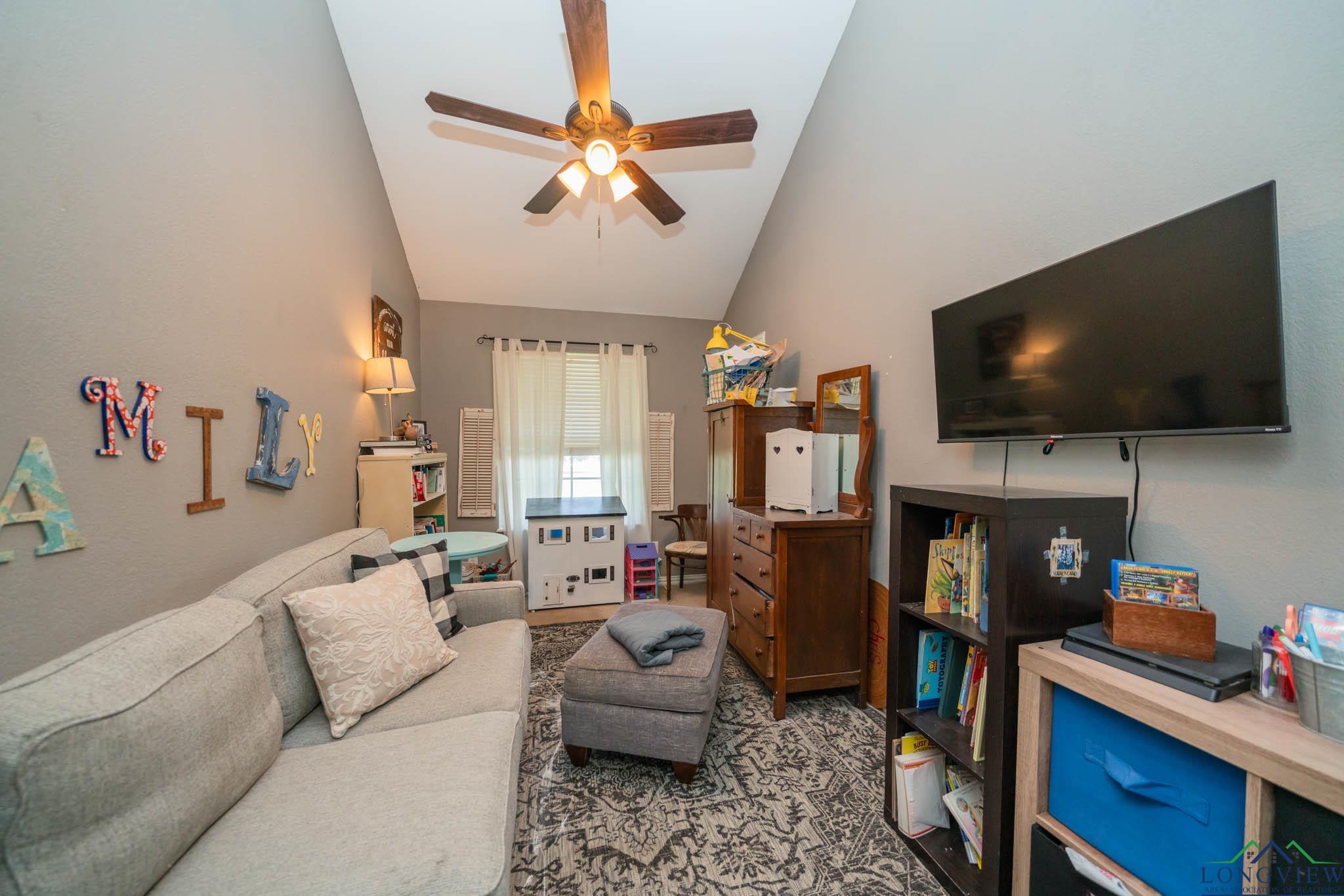 14250 S Timberidge Lane, Winona, Texas image 29