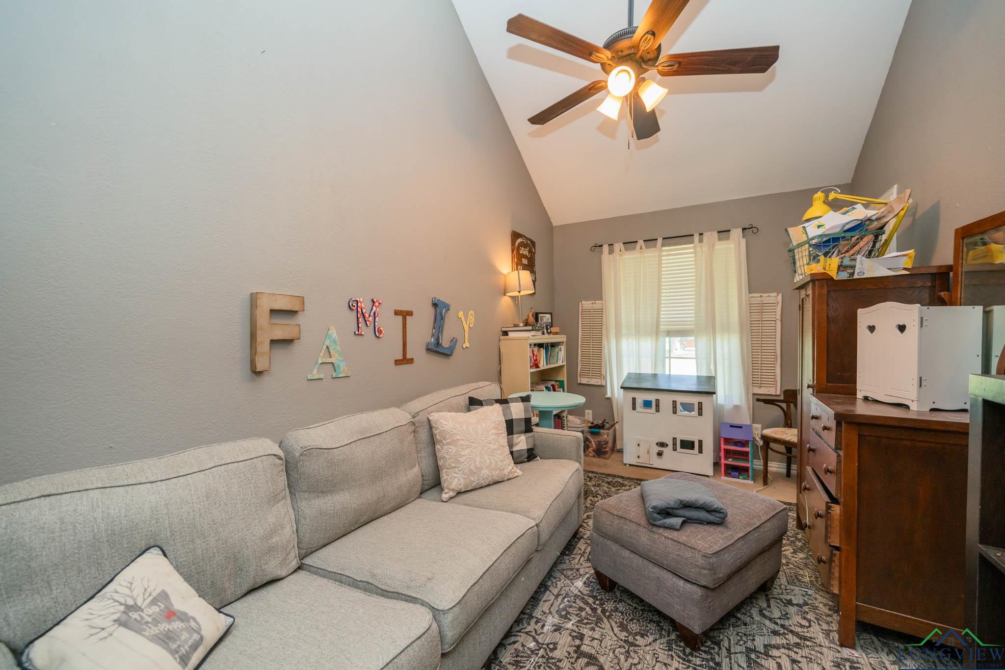 14250 S Timberidge Lane, Winona, Texas image 30