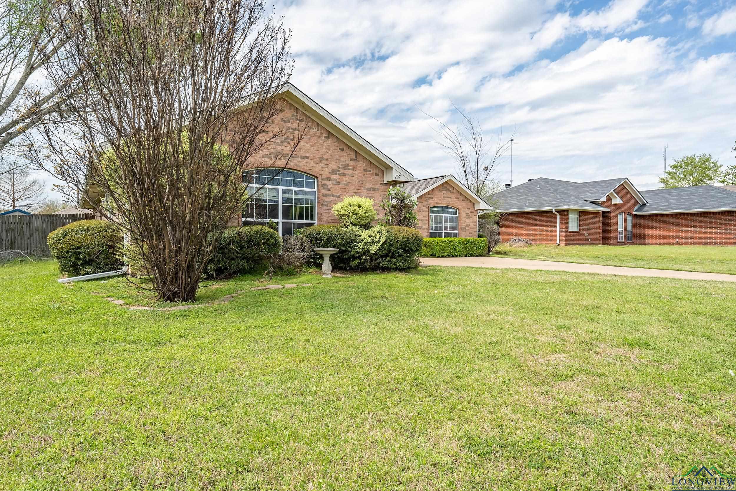 207 Willow Rd, Bullard, Texas image 2