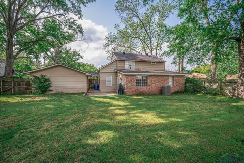 A home in Kilgore