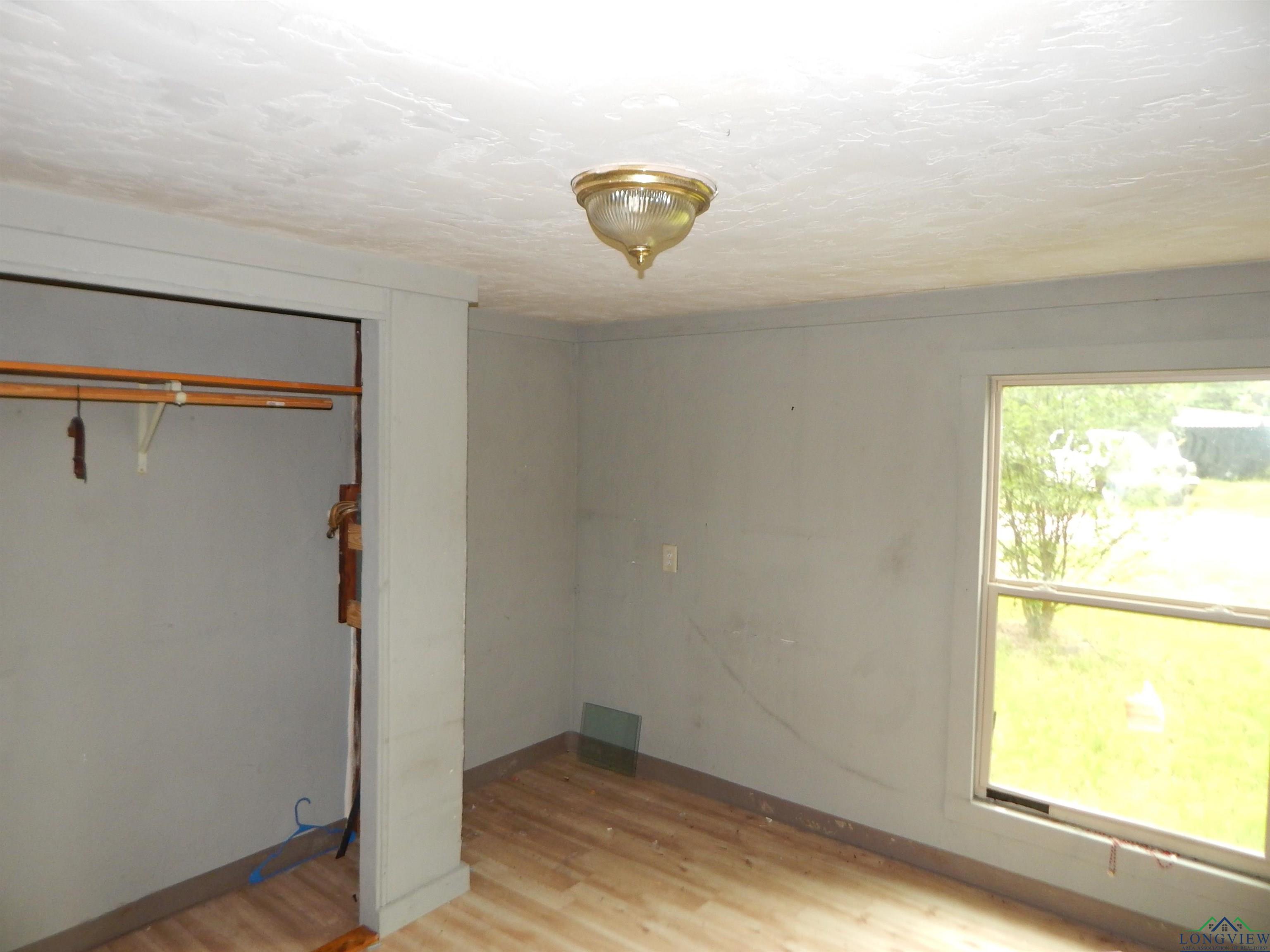 214 Lawrence St, Gilmer, Texas image 13