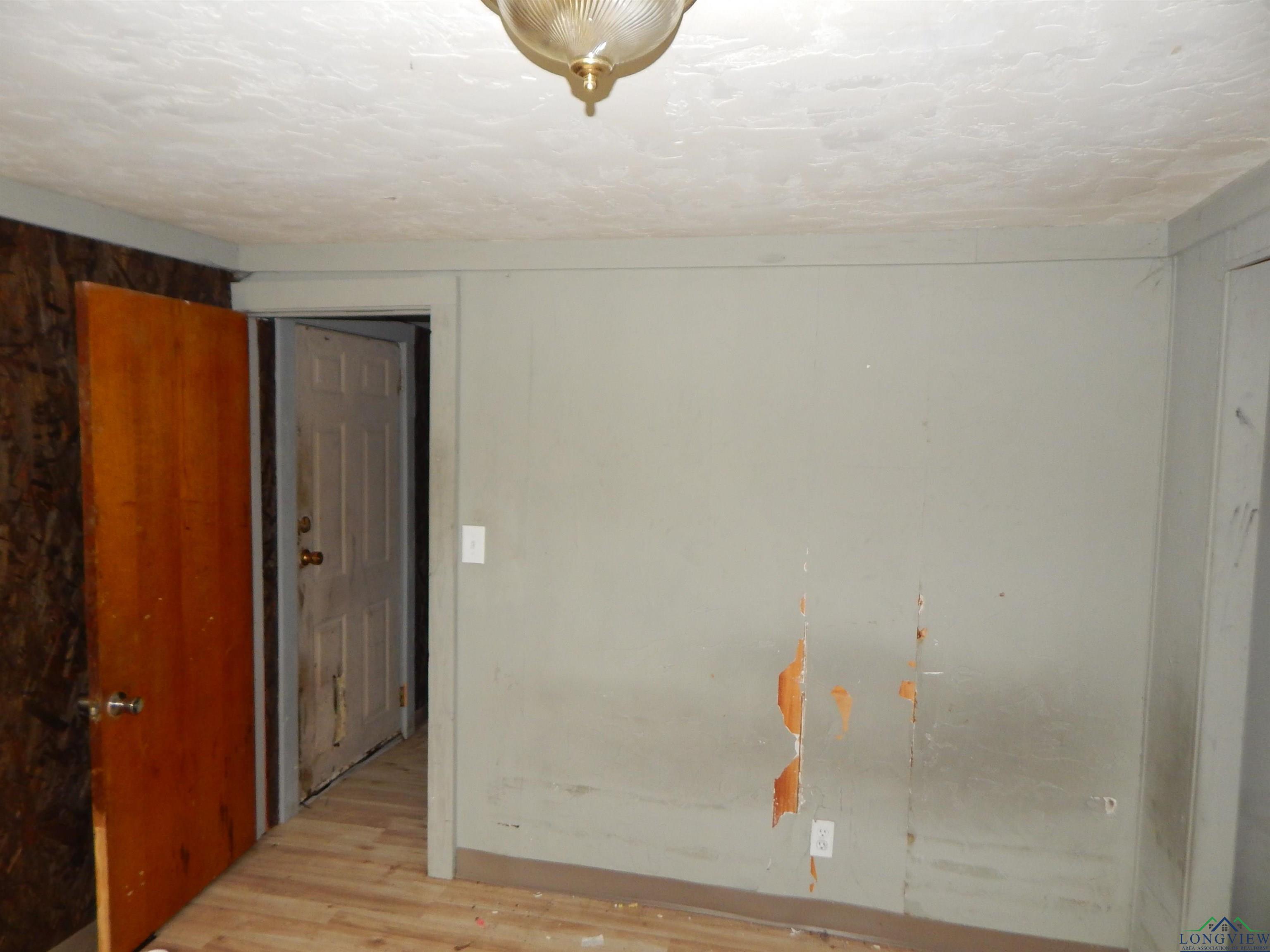 214 Lawrence St, Gilmer, Texas image 14