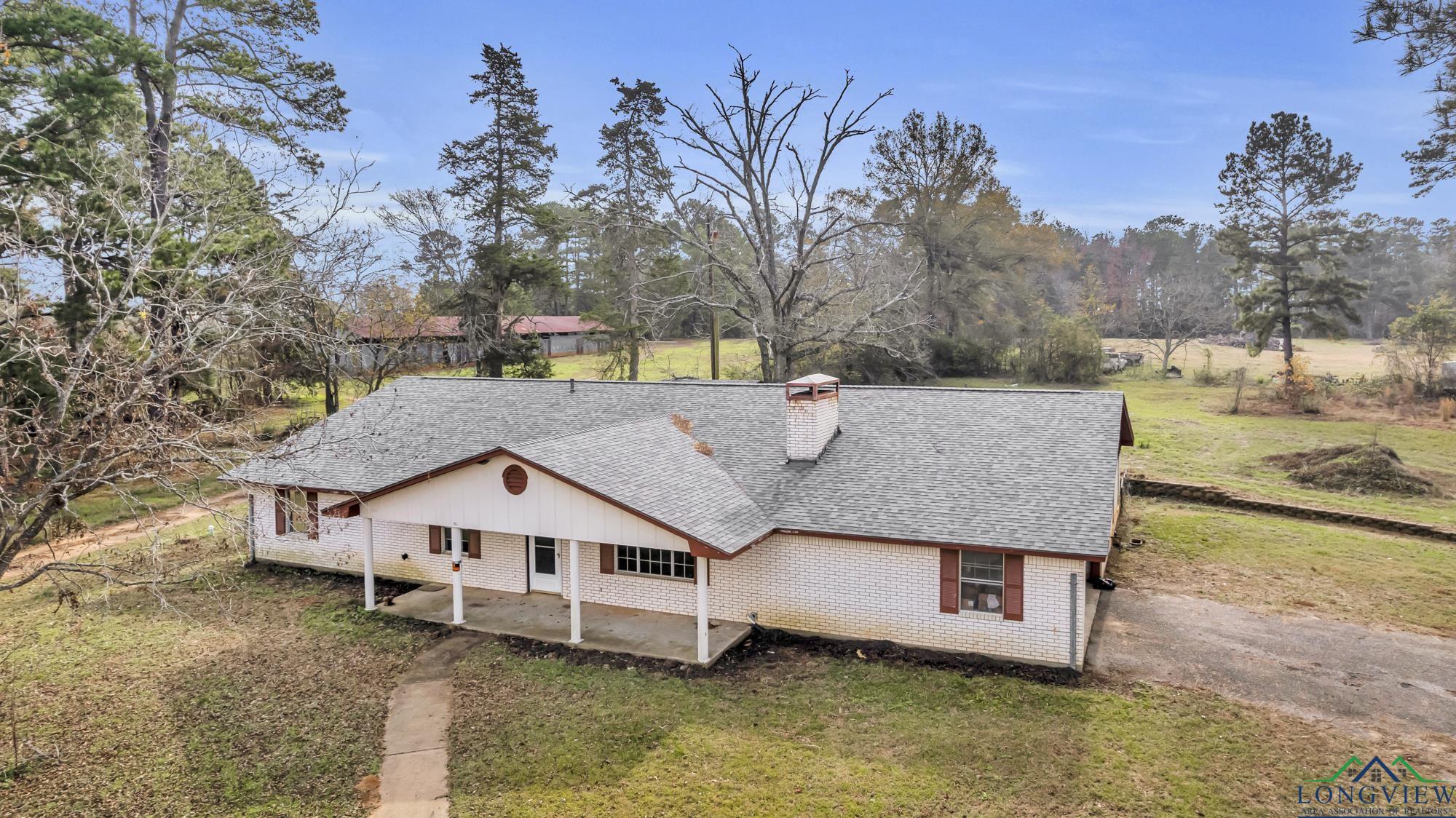 104 S Fm 3055 Street, Mount Enterprise, Texas image 2