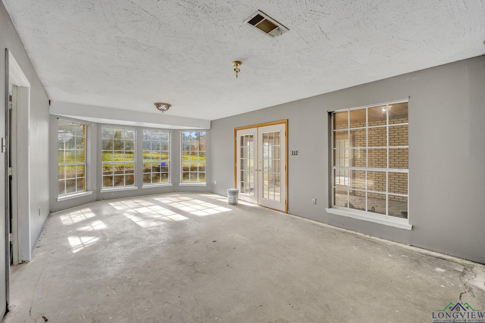 104 S Fm 3055 Street, Mount Enterprise, Texas image 28