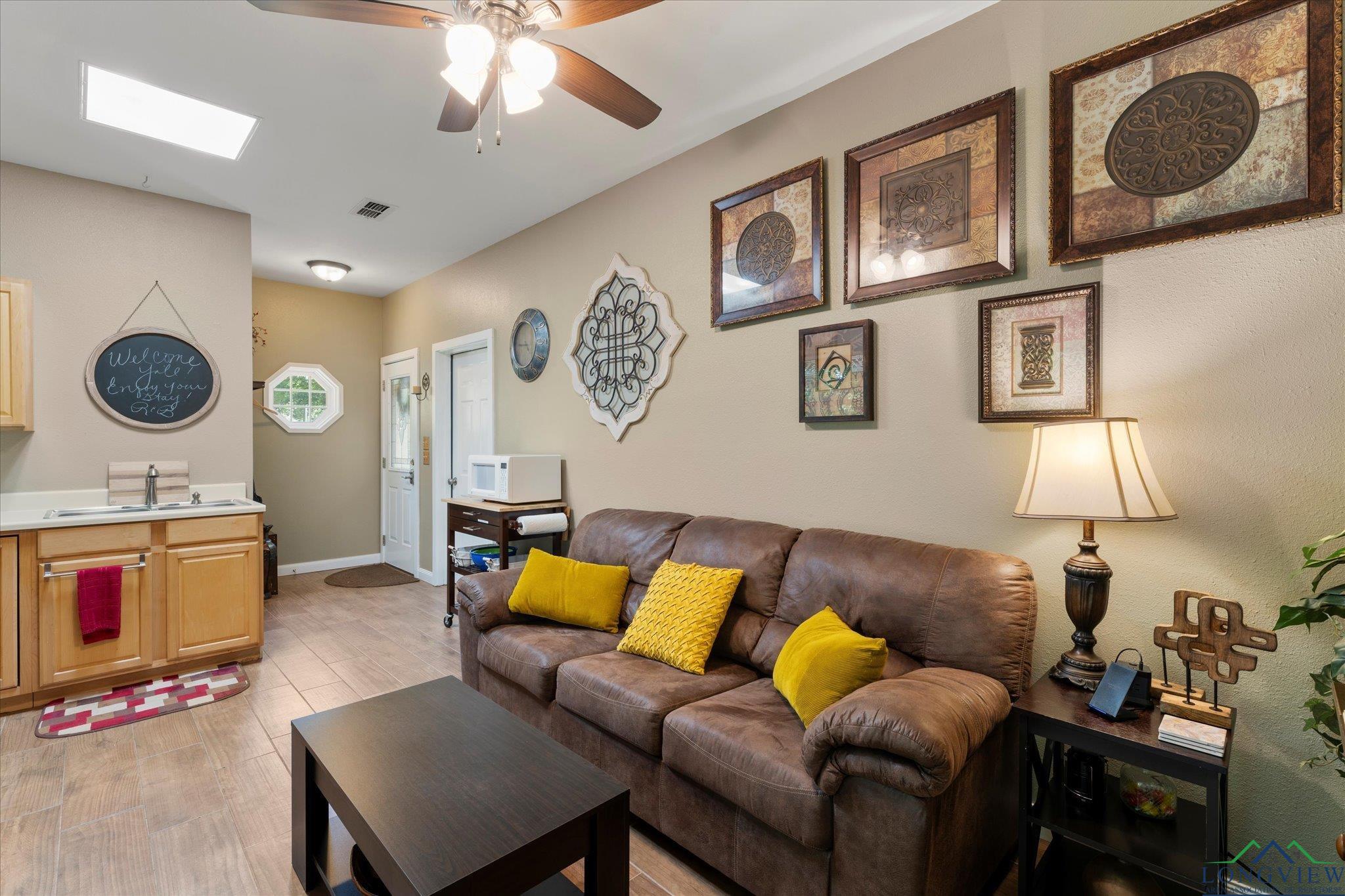 451 Cr 2430, Pittsburg, Texas image 32