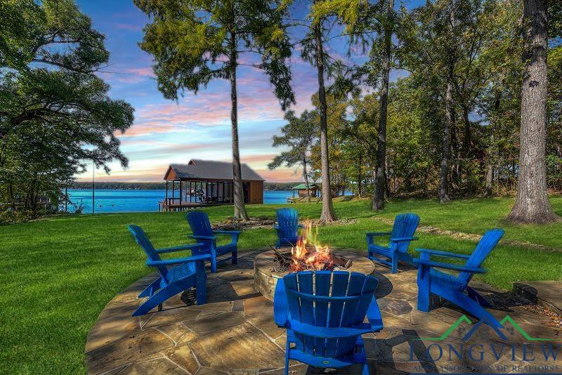 27 Leona Ct, Scroggins, Texas image 2