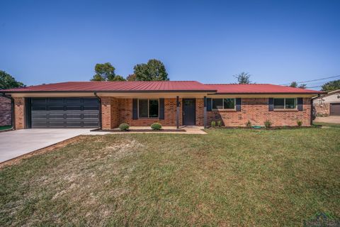 A home in White Oak