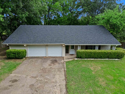 Homes For Sale - 1508 Willow Oak Dr<br/> Longview, TX 75601