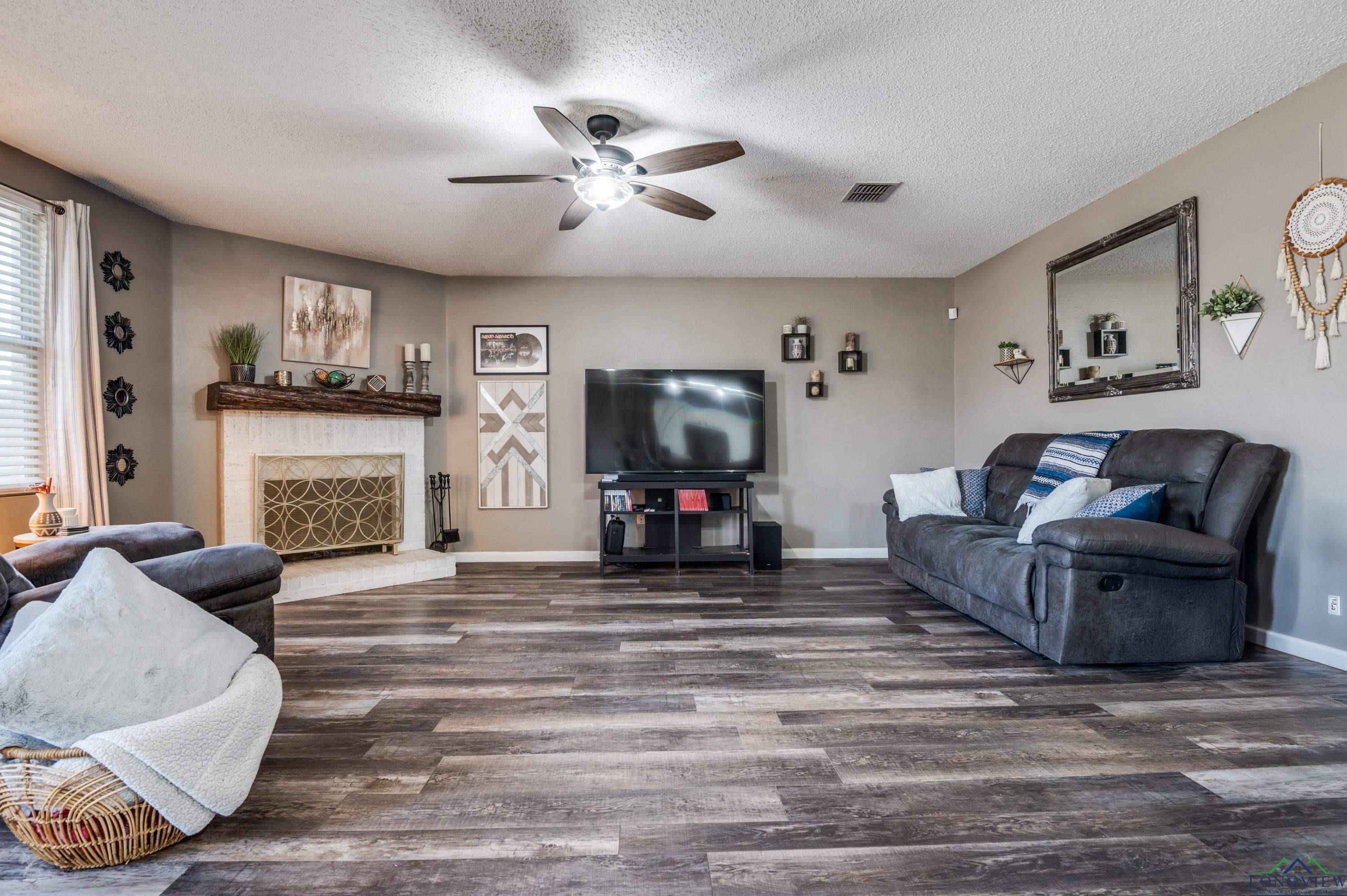 2748 Cameron Way, Mesquite, Texas image 5