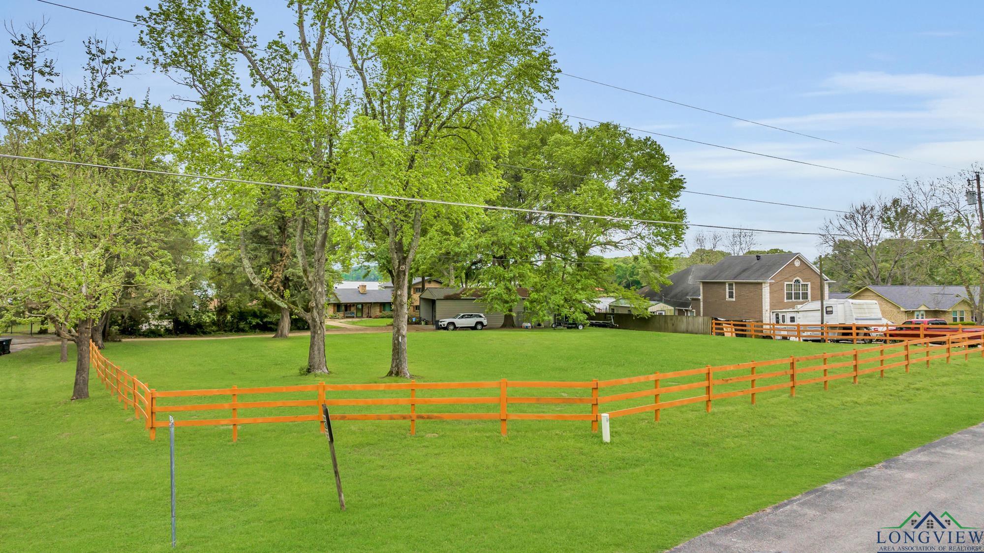 16331 White Oak Cir, Tyler, Texas image 14