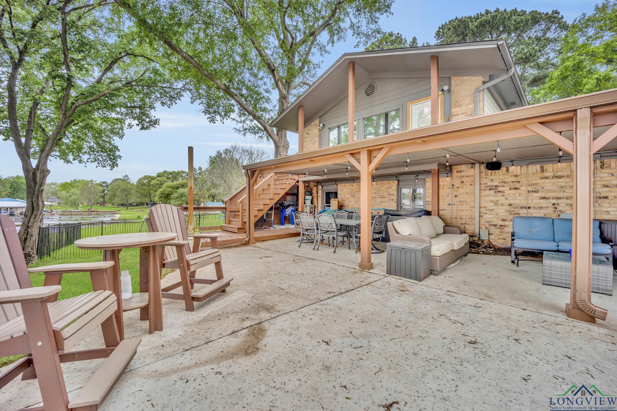 16331 White Oak Cir, Tyler, Texas image 8
