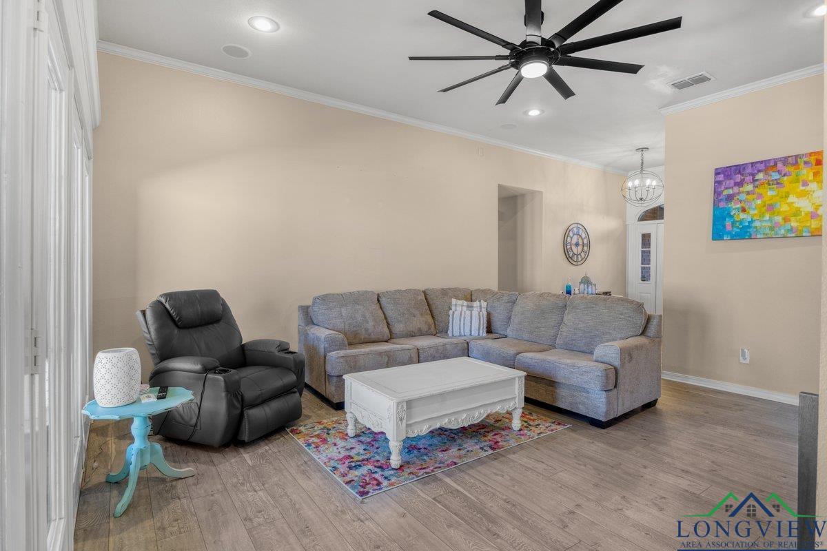 1272 W Brandywine Dr, Longview, Texas image 7