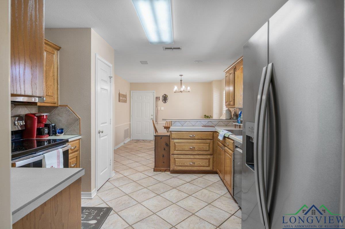 1272 W Brandywine Dr, Longview, Texas image 11