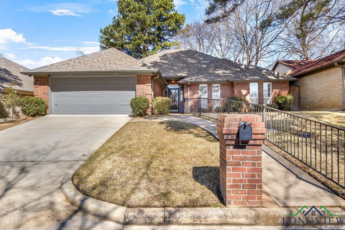 1272 W Brandywine Dr, Longview, Texas image 1