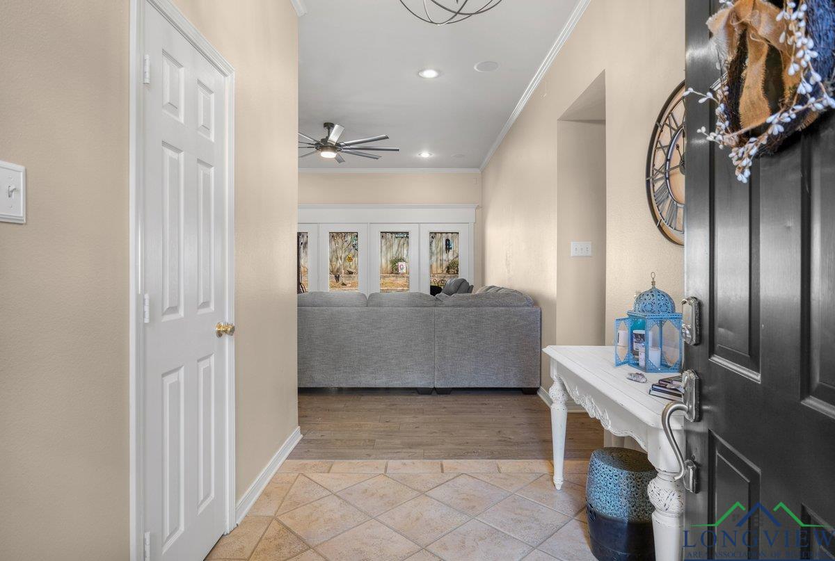 1272 W Brandywine Dr, Longview, Texas image 4