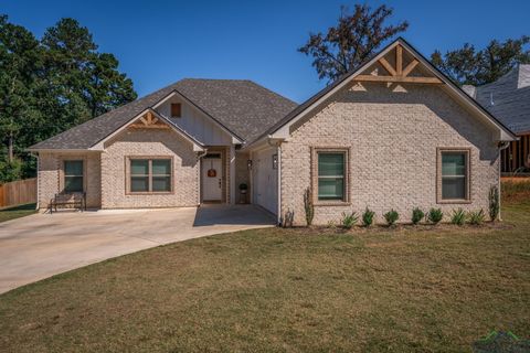 A home in White Oak