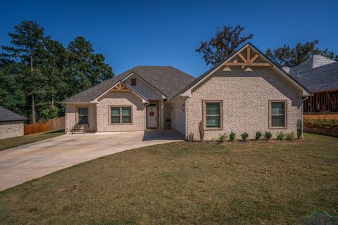 A home in White Oak