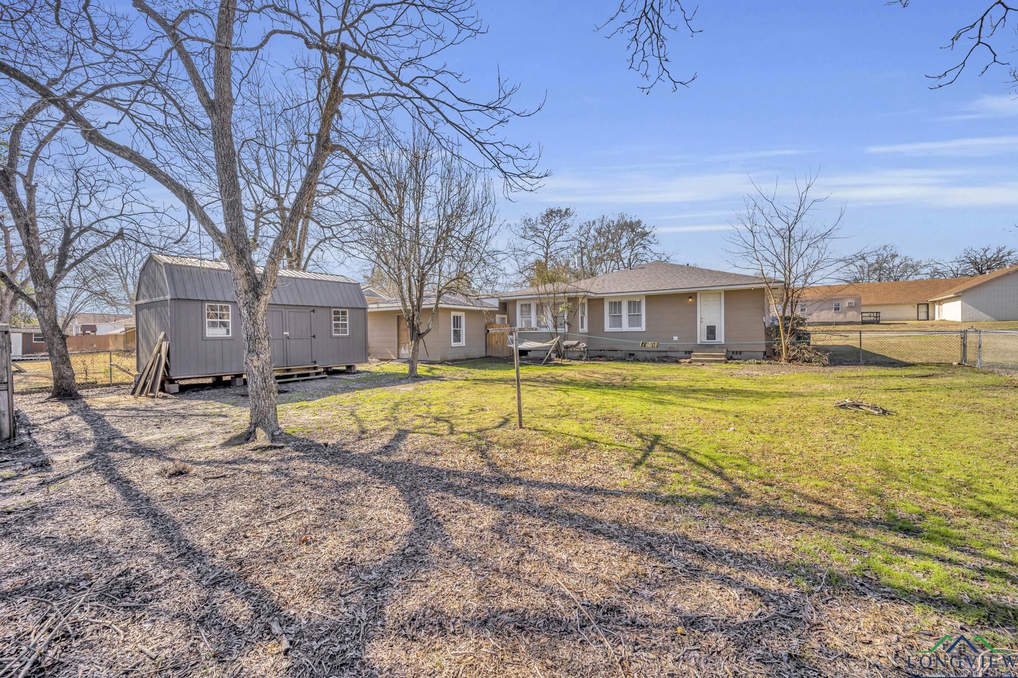 209 N Bounds Street, Carthage, New Mexico image 22