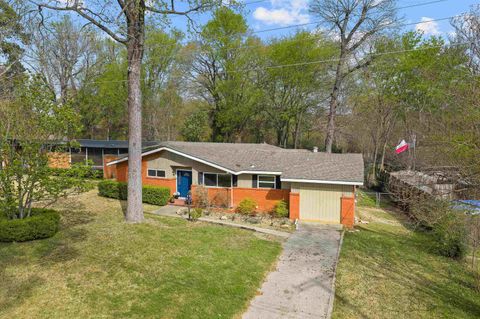 Homes For Sale - 1202 Tulane Ave<br/> Gregg County, Longview, TX 75601