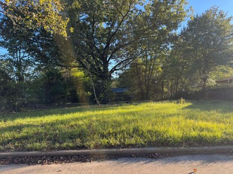 Vacant Land For Sale - 409 Washington<br/> Angelina County, Lufkin, TX 75904