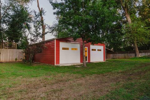 A home in Gilmer