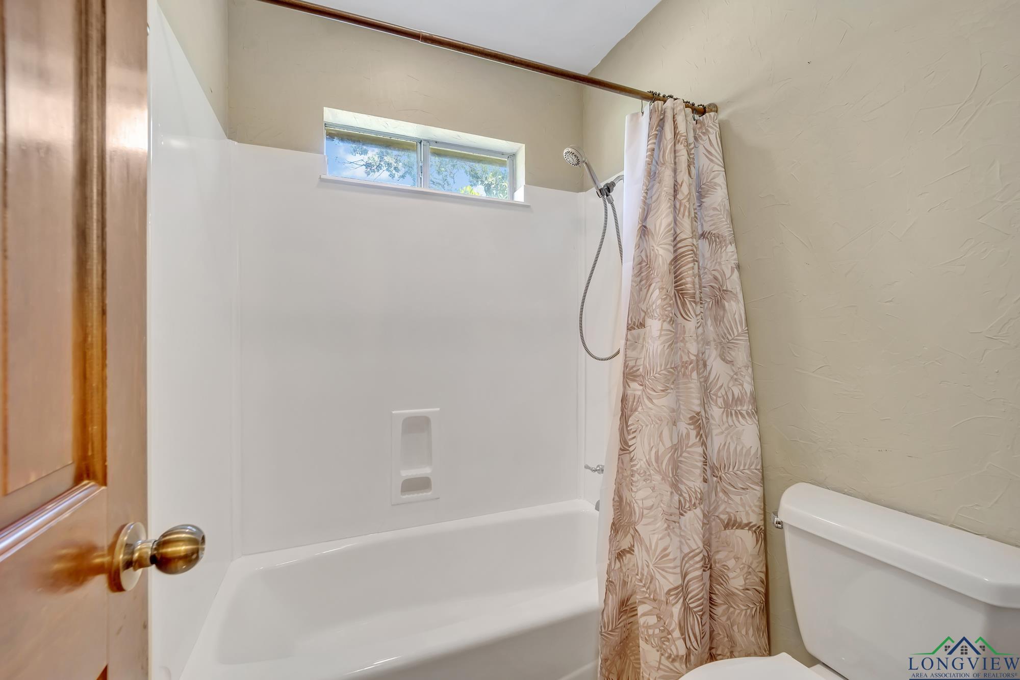 1700 Tall Timber Drive, Tyler, Texas image 28
