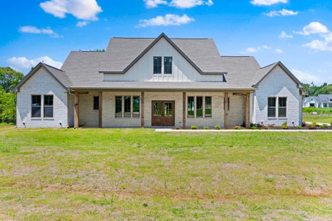 Homes For Sale - 13819 Luka Lane<br/> Smith County, Tyler, TX 75704