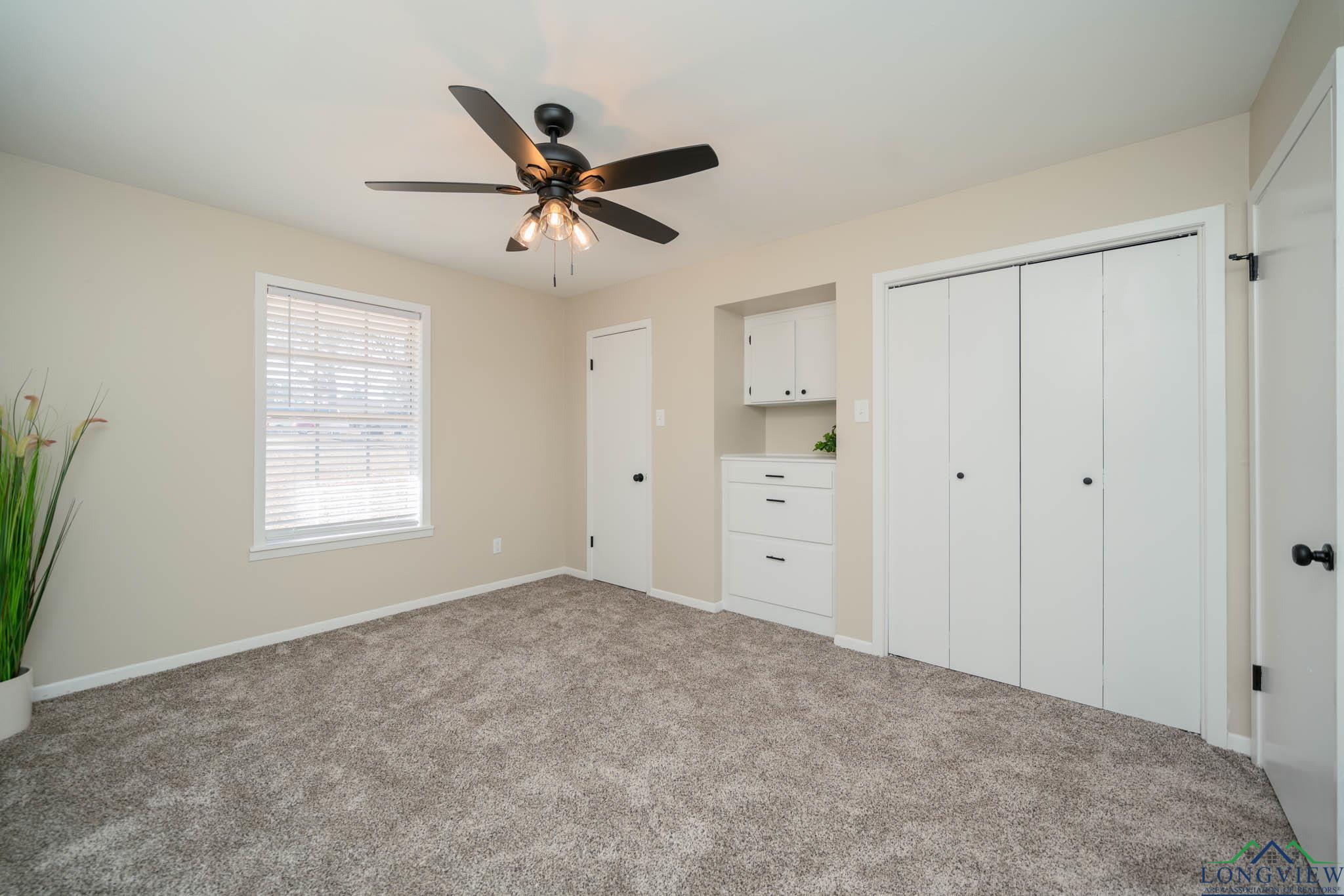 3697 N White Oak Rd, Gladewater, Texas image 16