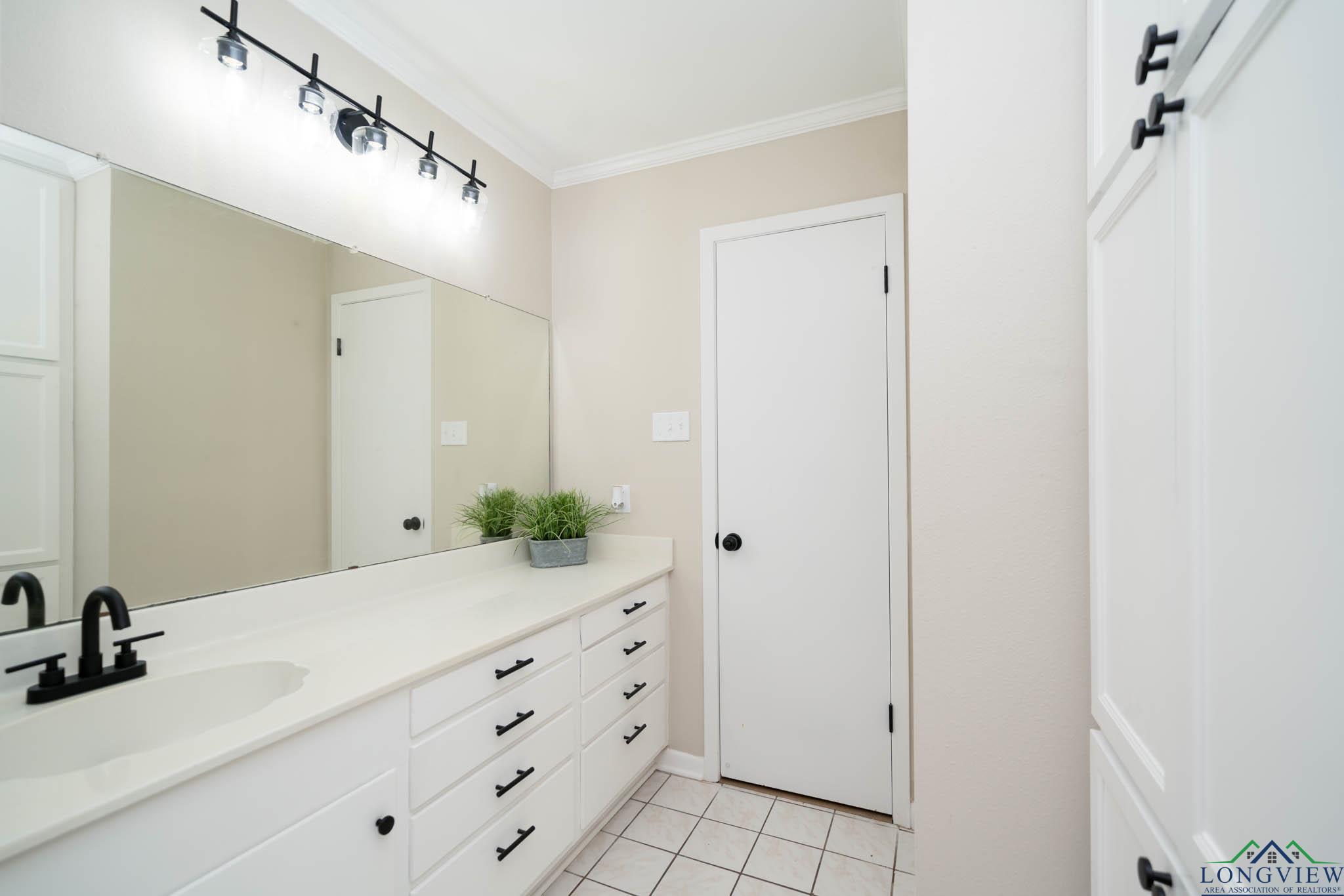 3697 N White Oak Rd, Gladewater, Texas image 20