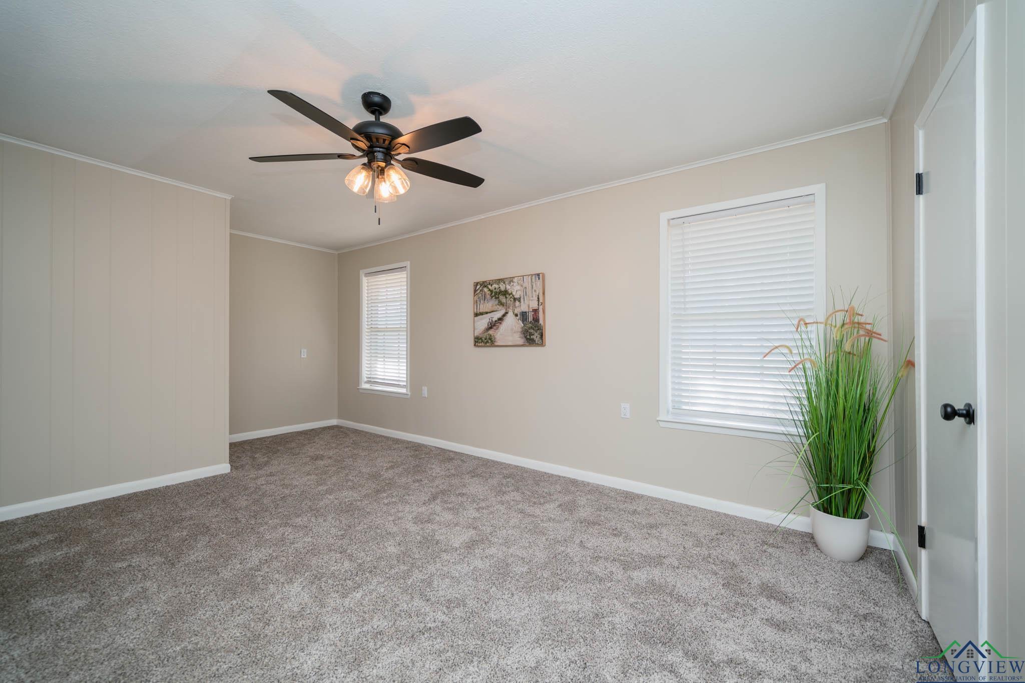 3697 N White Oak Rd, Gladewater, Texas image 18