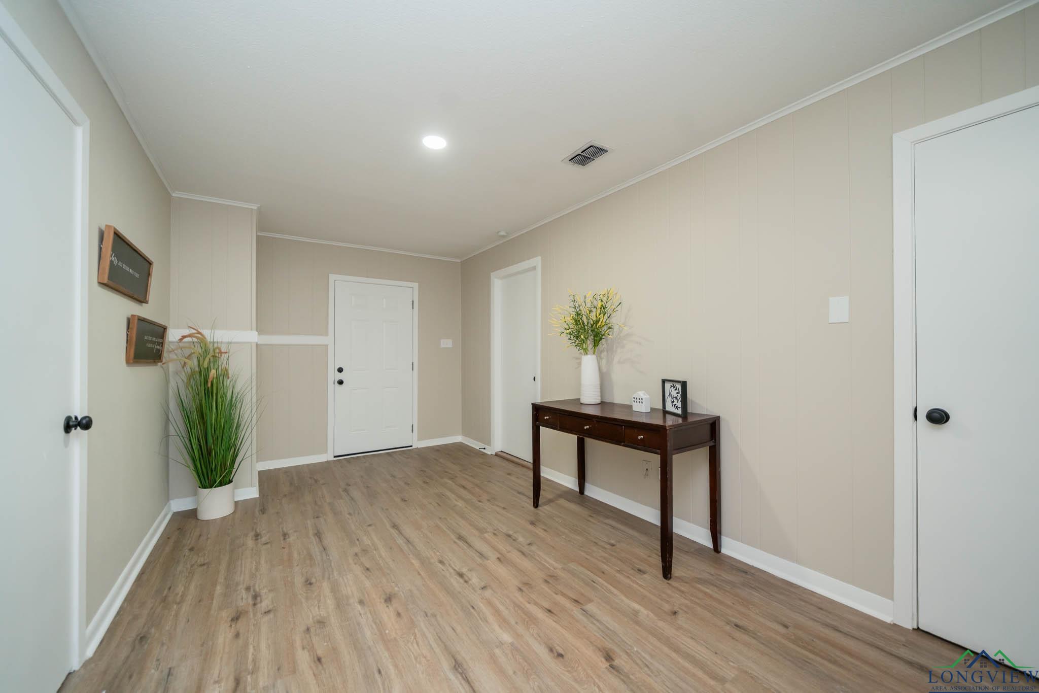 3697 N White Oak Rd, Gladewater, Texas image 21