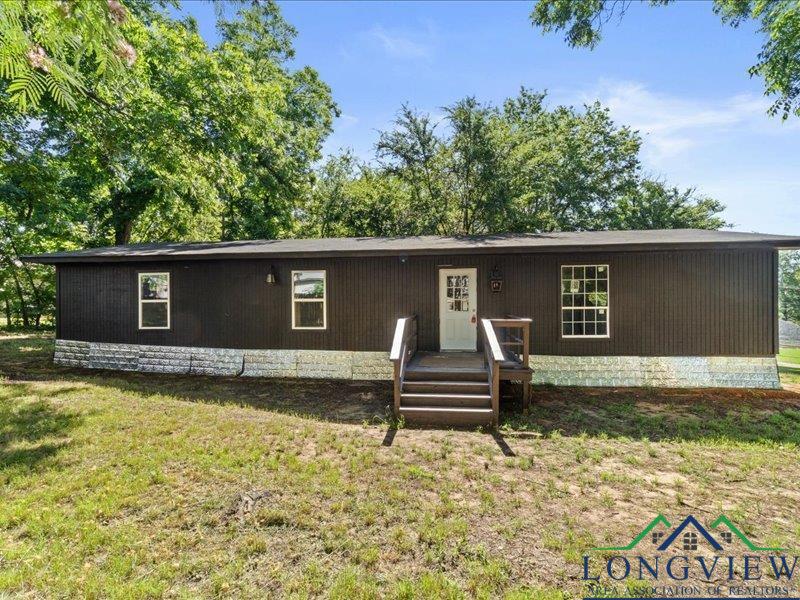 106 Wt & P, Big Sandy, Texas image 1