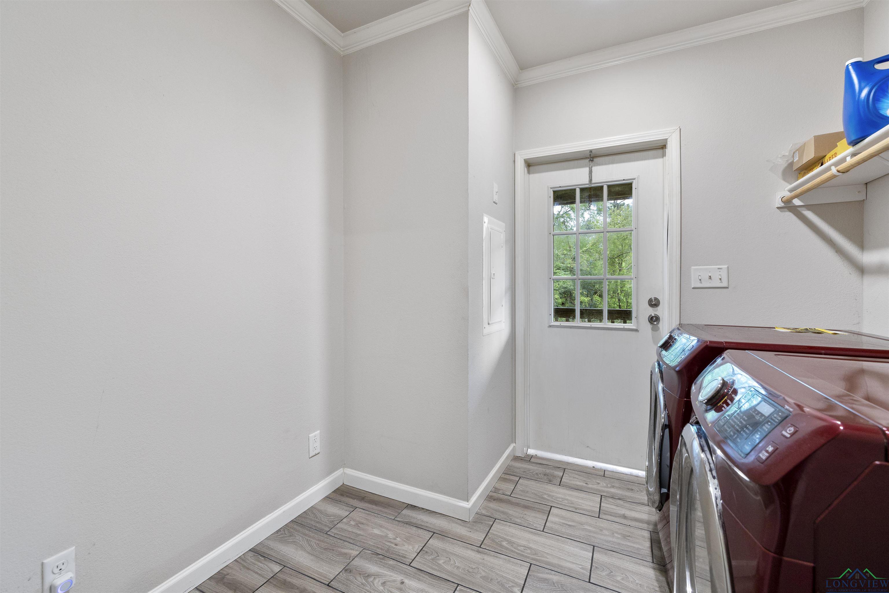 420 E Sexton St, Overton, Texas image 24