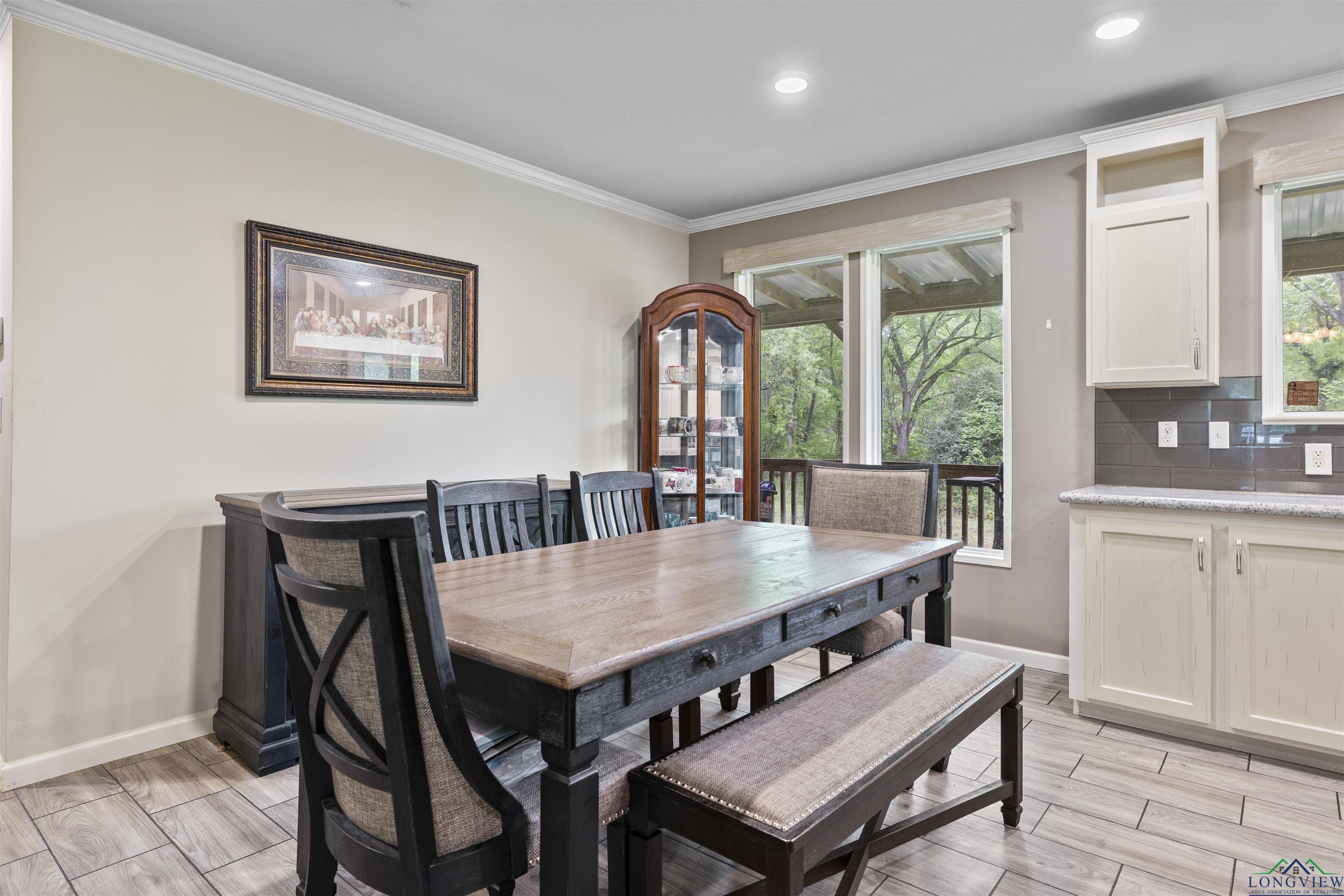 420 E Sexton St, Overton, Texas image 10