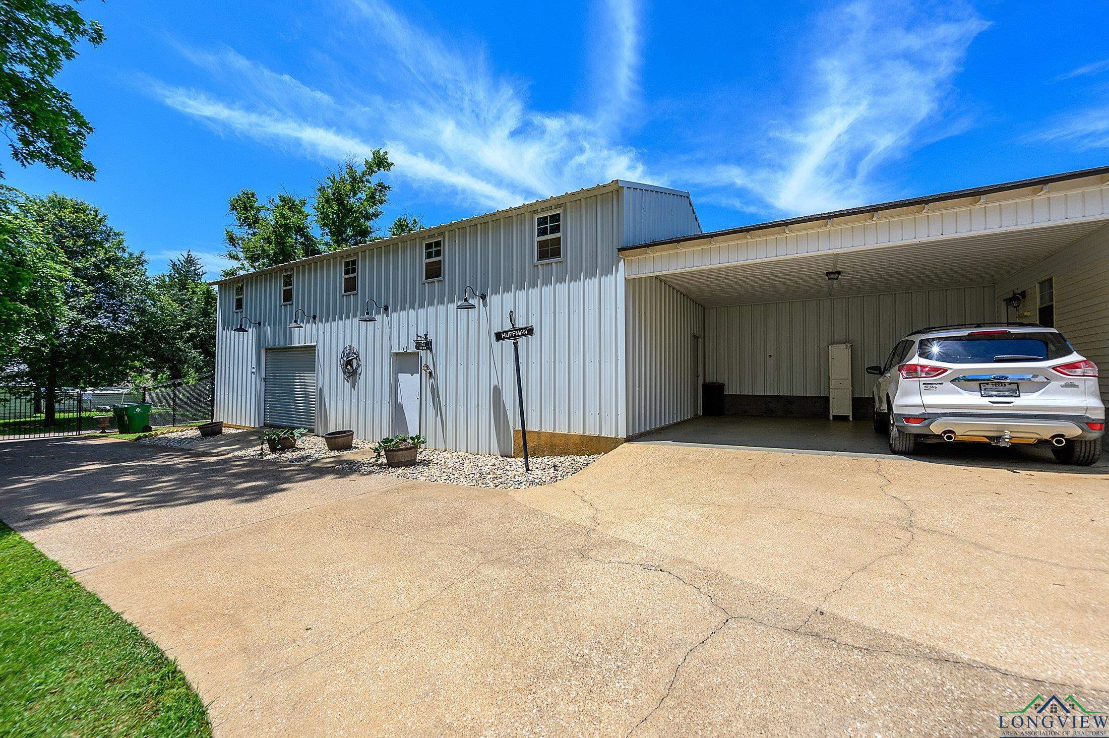 310 E Kolstad St, Palestine, Texas image 42