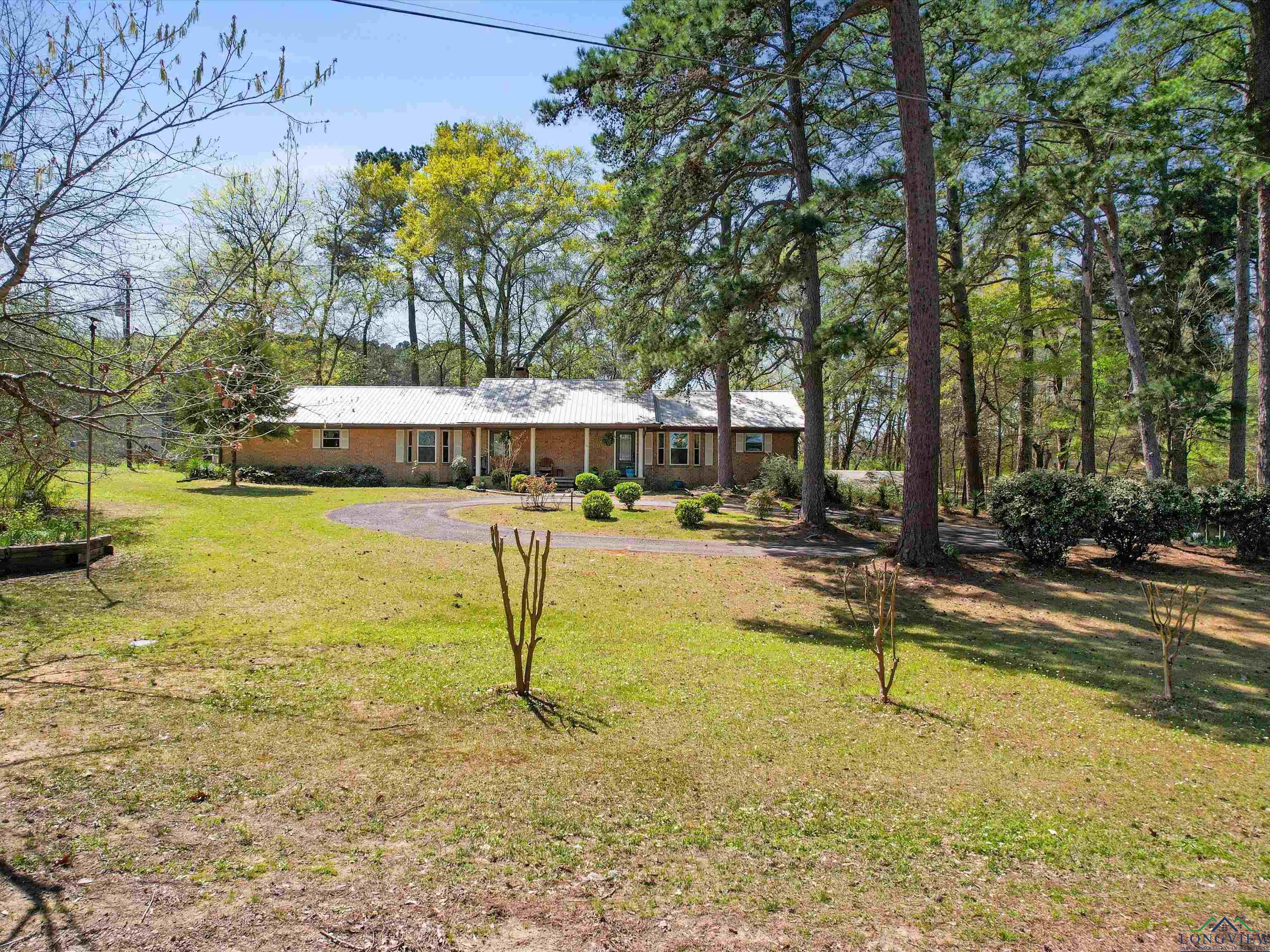 454 County Road 2234, Daingerfield, Texas image 2