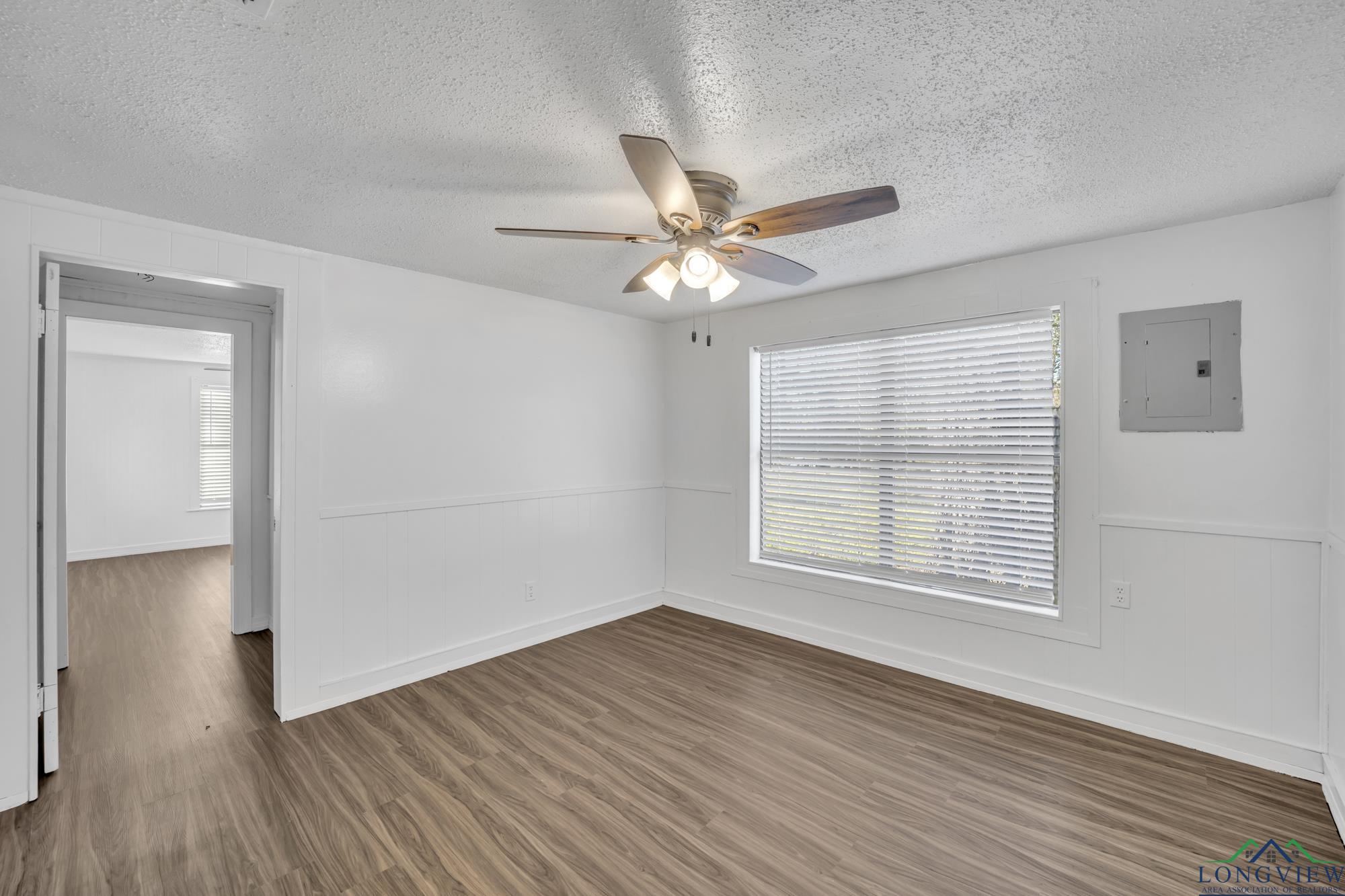 1005 N Rodeo St, Longview, Texas image 7