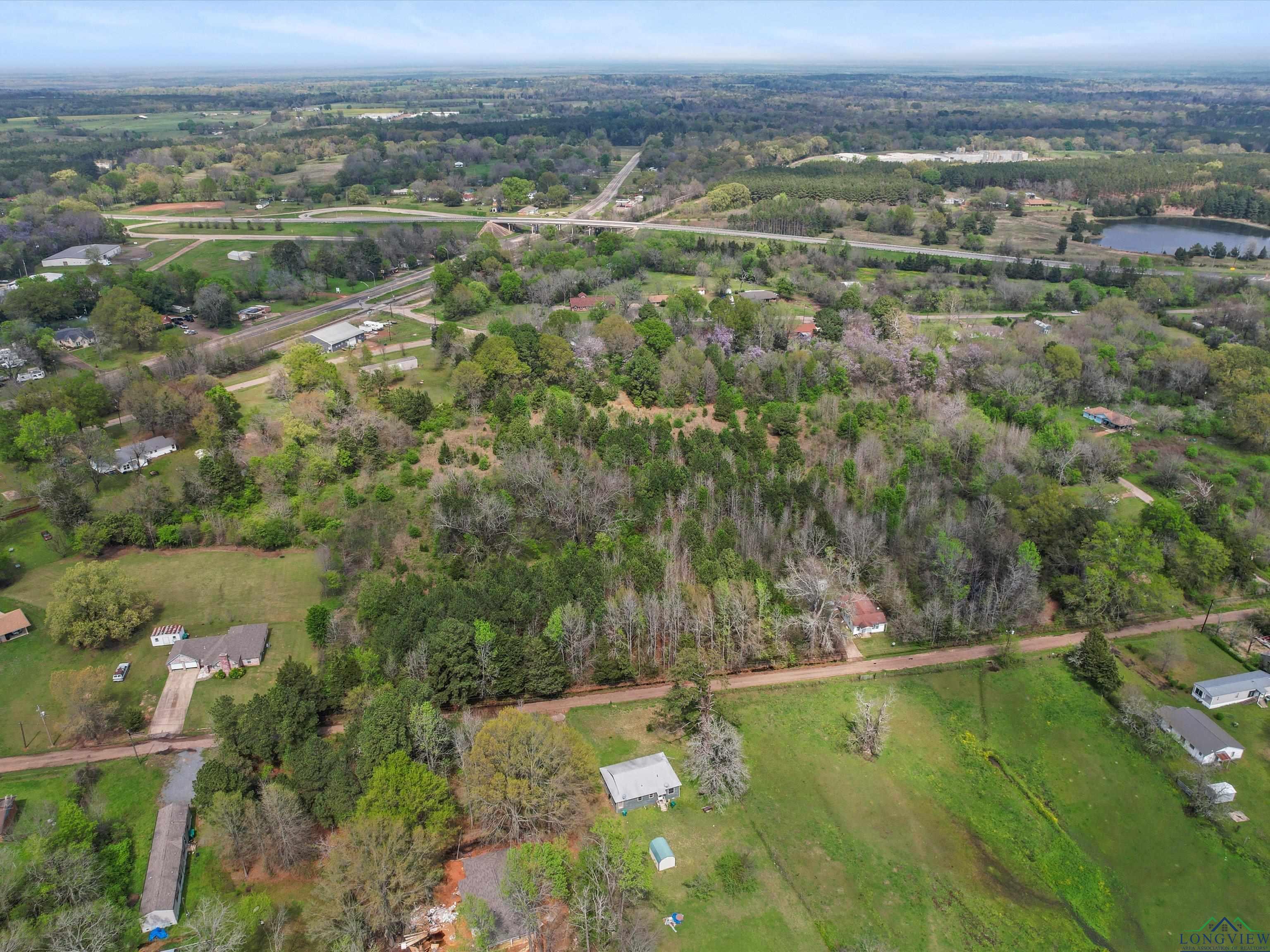 103 Reynolds St, Naples, Texas image 4