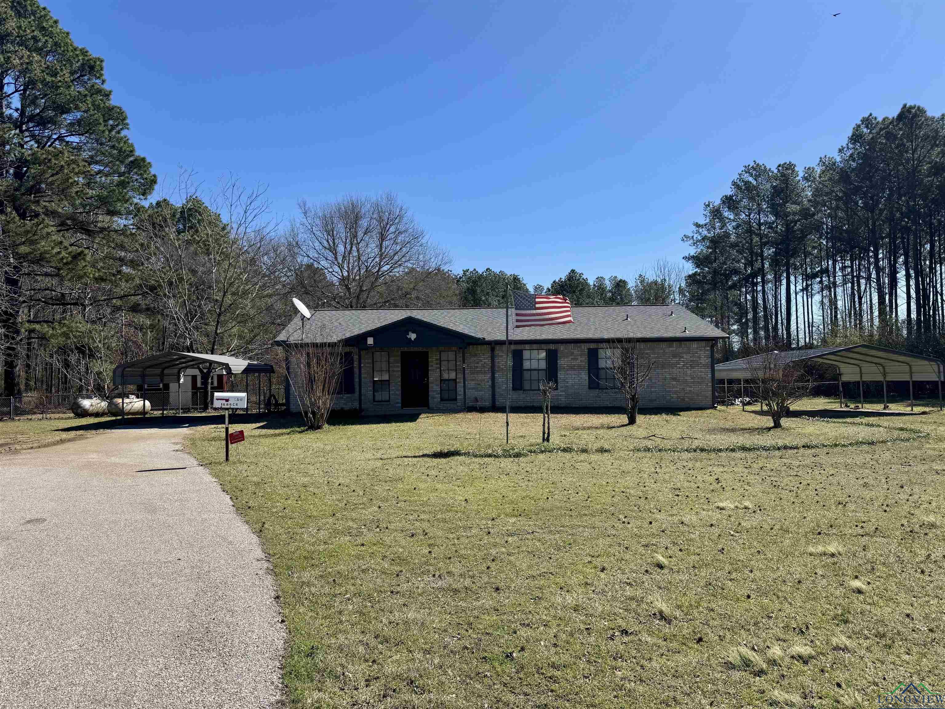 1686 N Cr 4131, Henderson, Texas image 2