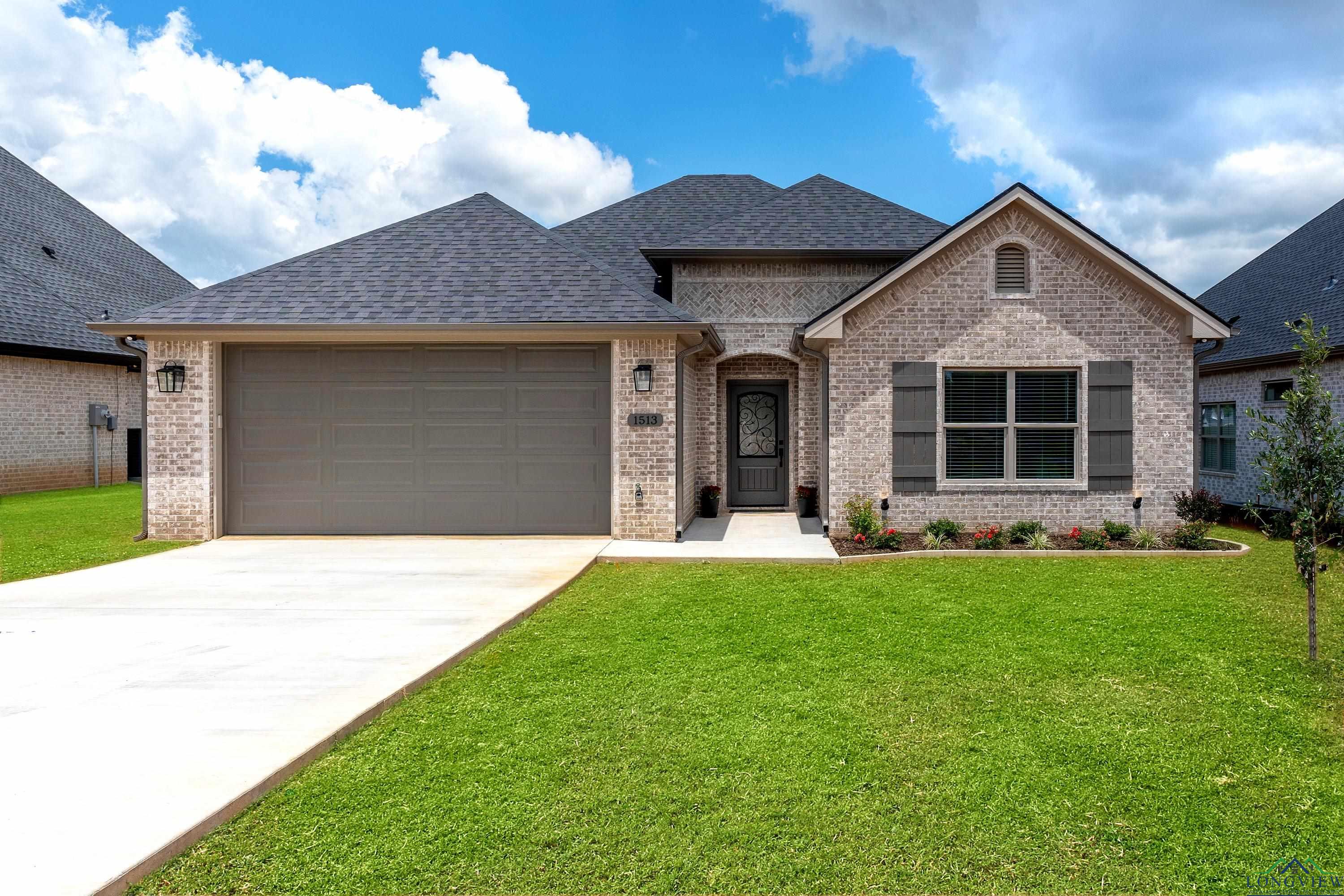 1513 Wellington Lane, Longview, Texas image 1