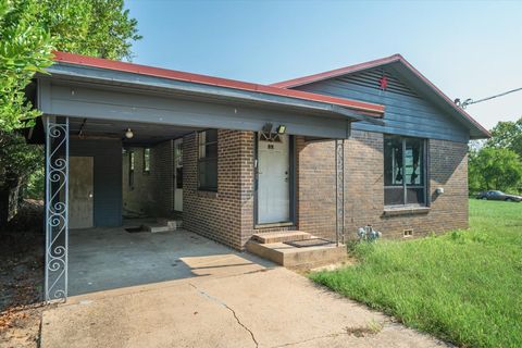Homes For Sale - 410 Williams Street<br/> Athens, TX 75751
