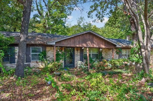 3225 JACKSON AVE, TYLER, TX 75705 - Image e7f52da7f24008e4df8dd48b454ef27a/275601147