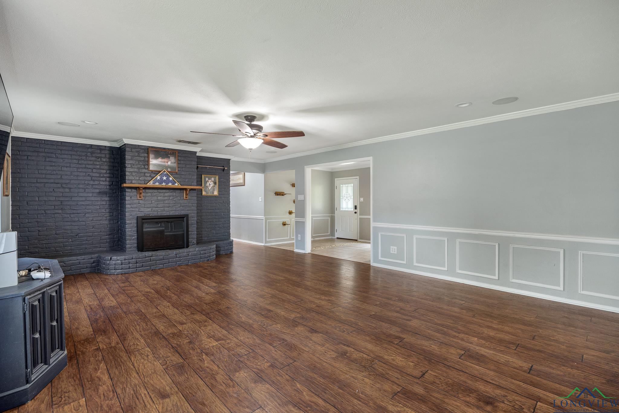 Longview, Texas 75605, United States, 3 Bedrooms Bedrooms, ,2 BathroomsBathrooms,Residential,Active,207941